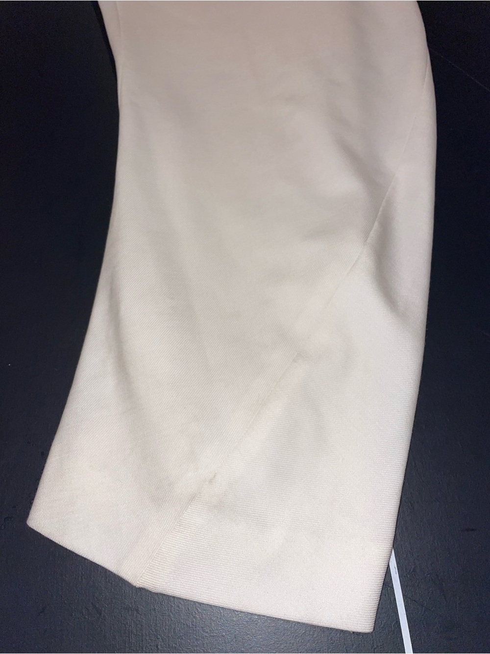 Off-White Curved Leg Pants | White | 40 EU (30x31) | Orig. $732.00 - Picture 9 of 9
